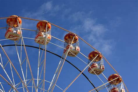 Amusement park atmosphere: games, voice through a megaphone - sound effect