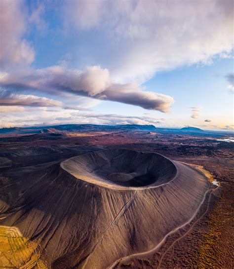 Volcano crater - sound effect