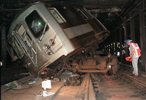 Subway train crash - sound effect