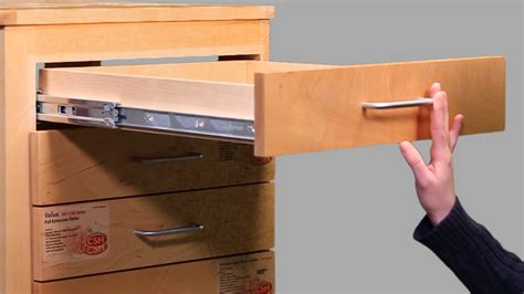 Drawer opens and closes (4) - sound effect