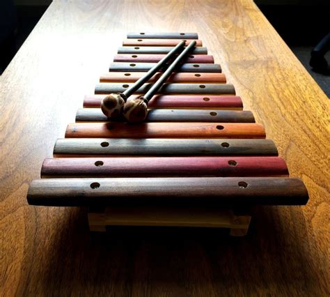 Marimba up and down, e-major, music, percussion - sound effect