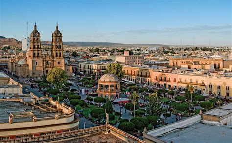 Mexico, city of durango: traffic noise - sound effect