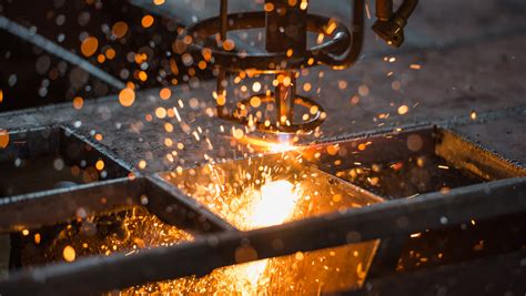 Metallurgy: steel galvanization - sound effect