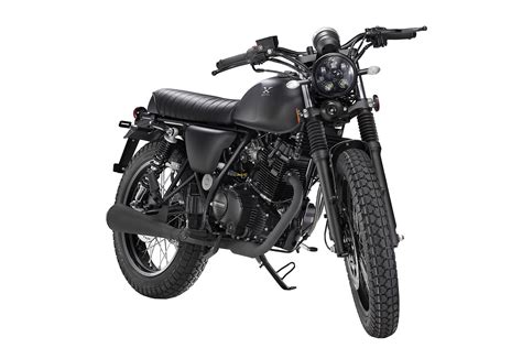Motorcycle 250 cc: start, engine sound
