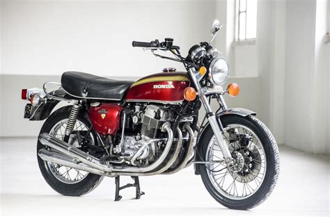 750 cc motorcycle: engine sound