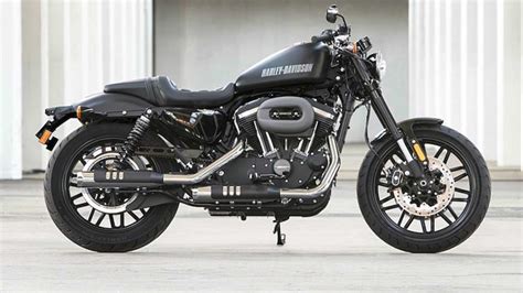 Harley motorcycle 1200 cc: start, idle, turn off - sound effect