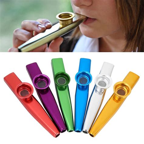 Kazoo musical instrument and cymbals - sound effect