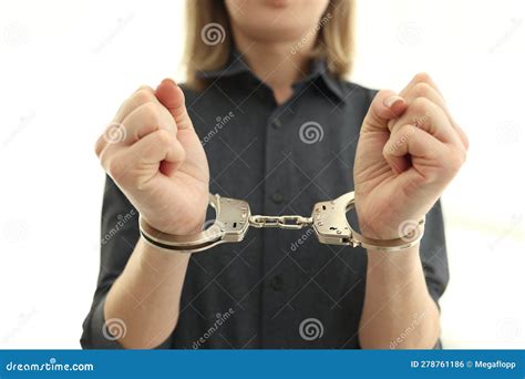 Handcuffs on the wrists: latched and opened with a key - sound effect