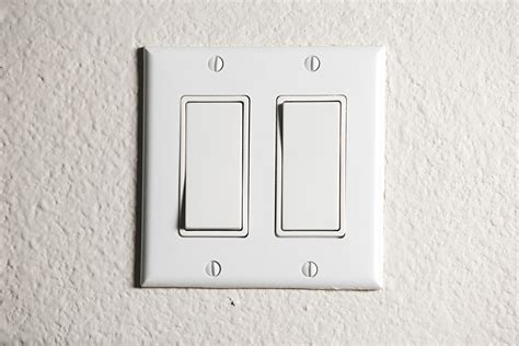 Wall light switch - sound effect