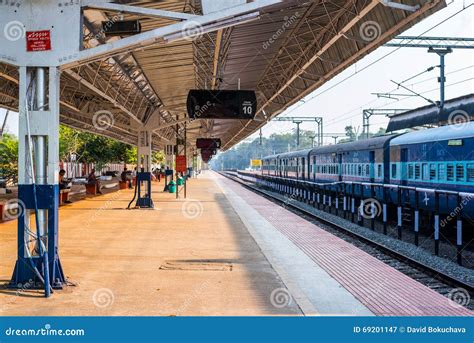 Railway station sound effects