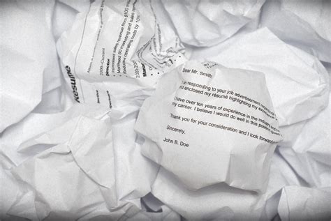 Letter is crumpled and thrown away - sound effect