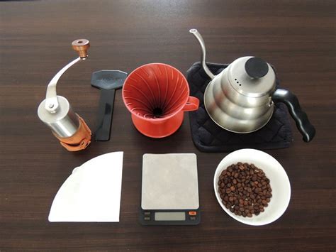 Process of brewing coffee in a special apparatus - sound effect