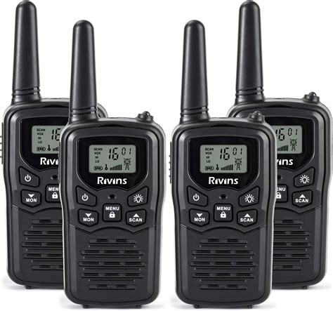 Radio, walkie-talkie: police communication on police radio, (men) - sound effect