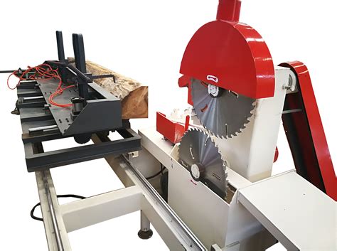 Sawing wood on the machine - sound effect