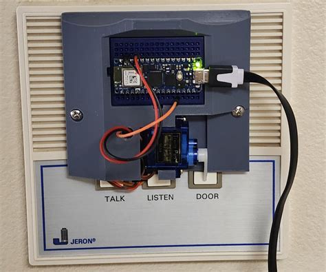 Intercom door open signal - sound effect