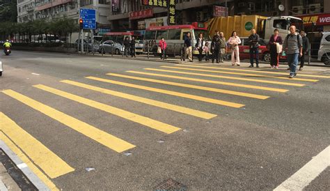 Crosswalk signal in hong kong - sound effect