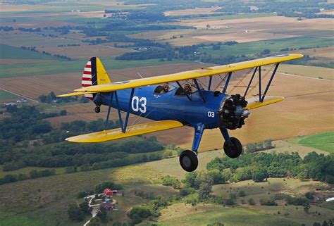 Biplane stirman: from the cockpit, start, waiting - sound effect