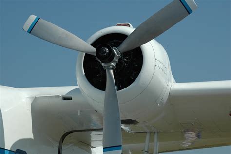 Aircraft propeller - sound effect