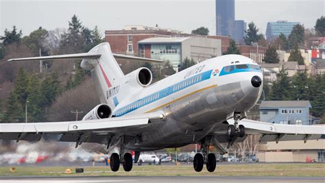 Boeing 727 takeoff (4) - sound effect