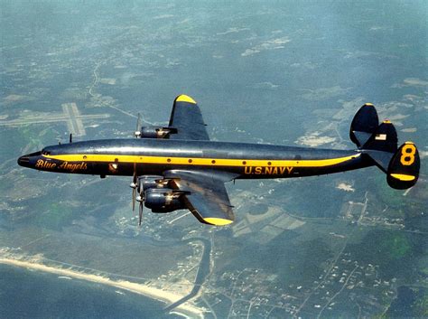 Aircraft lockheed-c 121 - sound effect