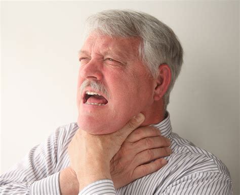 Man is choking - sound effect