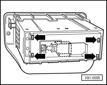 Installing and removing the cassette from the radio - sound effect