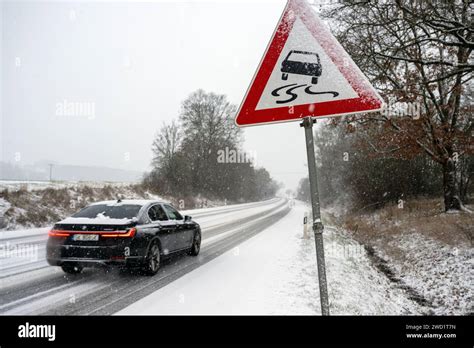 Slipping driving: drive back then forward - sound effect