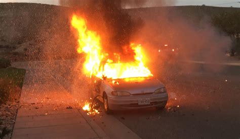 Airbag fires - sound effect