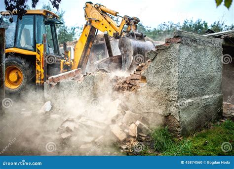 Bulldozer tearing down a wall - sound effect