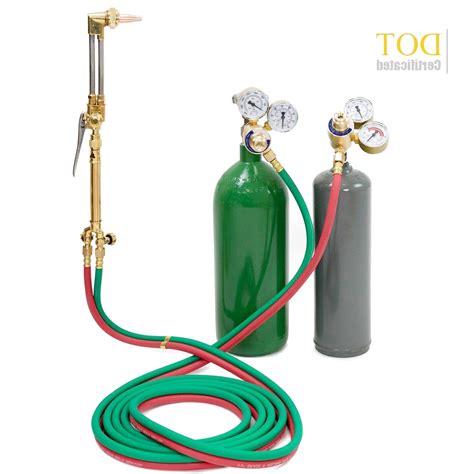 Oxy-acetylene torch: small flame - sound effect
