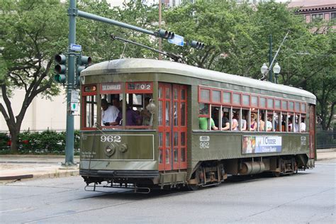American streetcar: general atmosphere, voices - sound effect