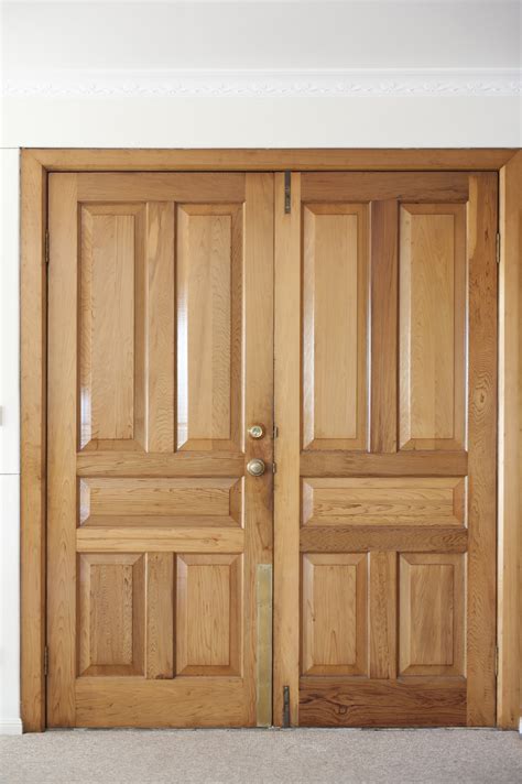 Wooden door: opening, closing (2) - sound effect