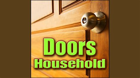 Opening and closing a heavy door with a creak - sound effect