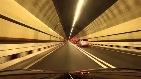 Cars are driving in the tunnel - sound effect