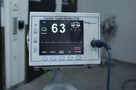 Hospital, cardiometer, constant sounds