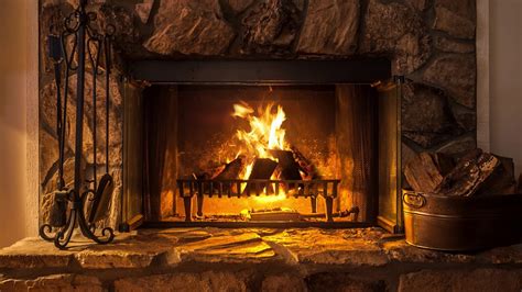 Crackling fire, fireplace - sound effect