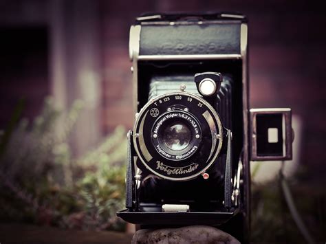 Antique (old) camera - sound effect