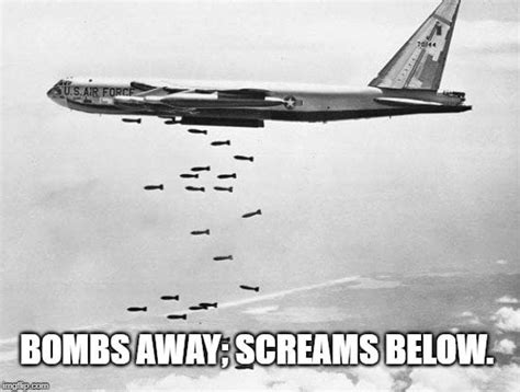 Bombing, dropping bombs with a whistle - sound effect