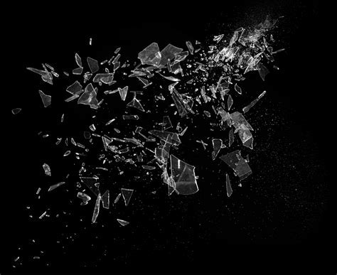 Shards of glass fly to metal - sound effect