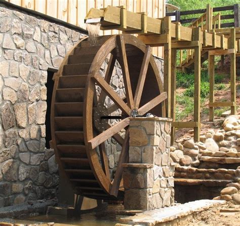 Water wheel - sound effect