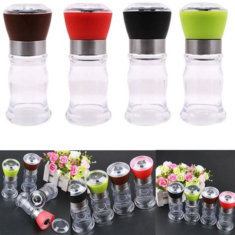 Pepper grinder, manual (2) - sound effect