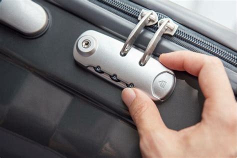 Luggage, click to unlock locks and open suitcase - sound effect