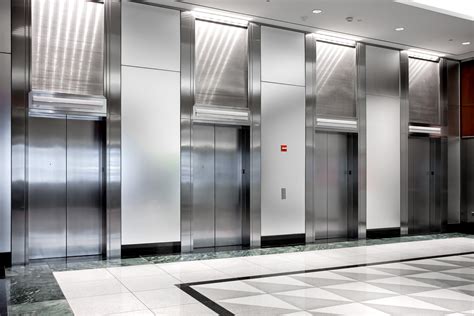 Entrance, door, elevator - sound effect