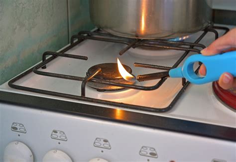 Igniting a gas stove - sound effect