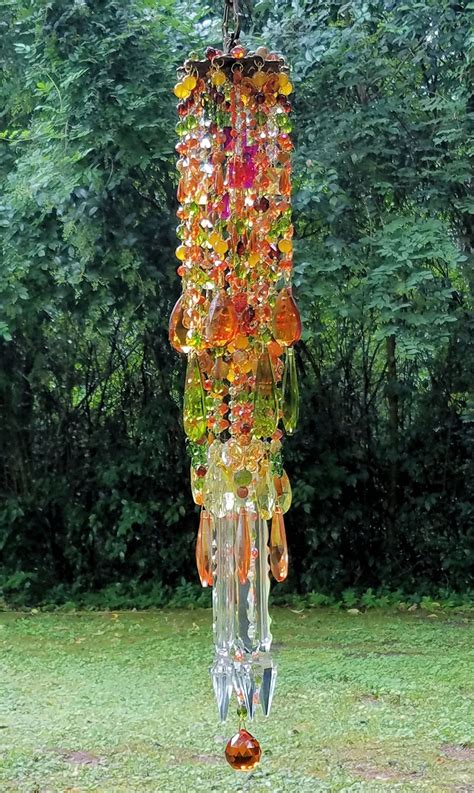 Wind chimes, glass - sound effect