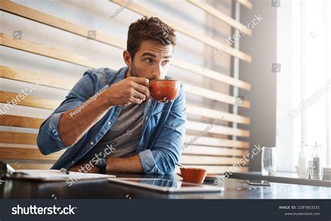 Man drinking coffee (hot drink) - sound effect