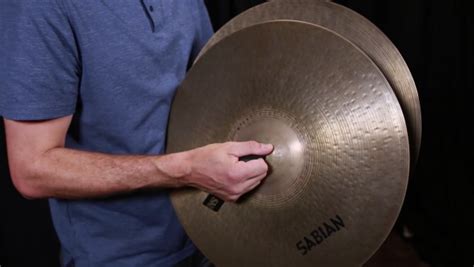 Sound of hand cymbals (120 bpm)