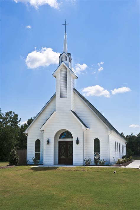 Church: church service, people praying - sound effect